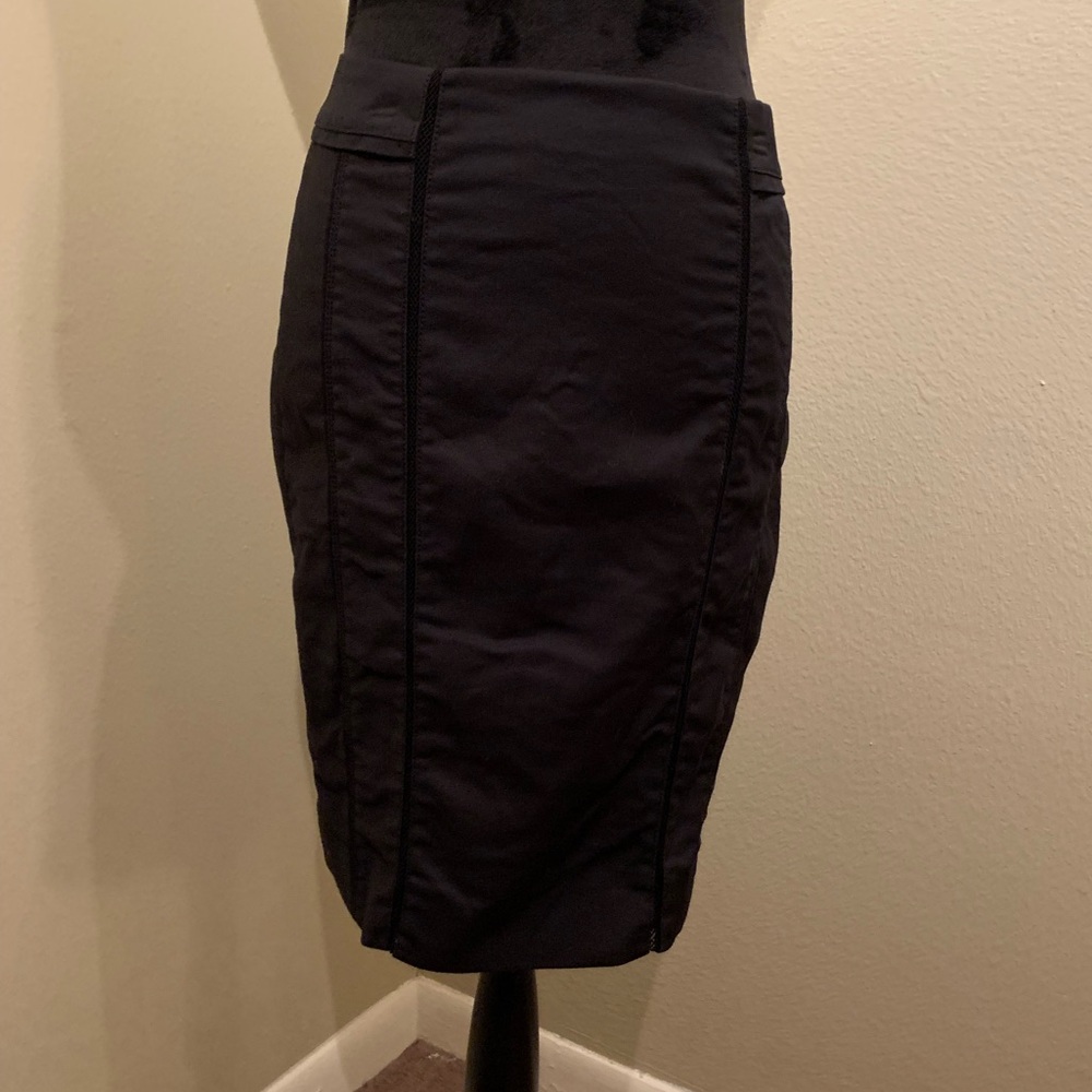 White House Black Market skirt